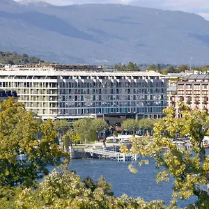 فندق Fairmont Grand, جنيفا